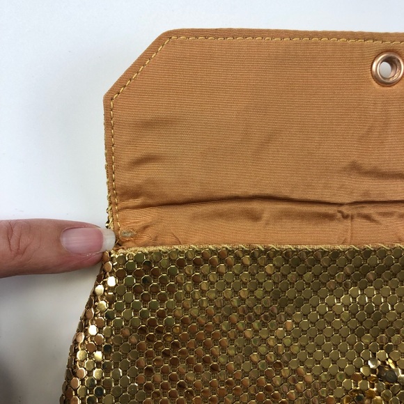 Whiting & Davis gold mesh vintage purse - Picture 7 of 9